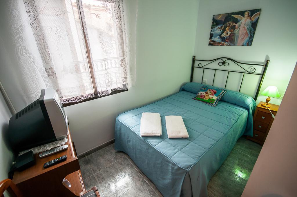 Apartamento Rincon Del Salvador 2 Пласенсія Екстер'єр фото